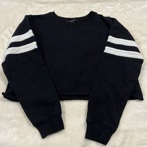 Black cropped sweatshirt top with white stripes on sleeves